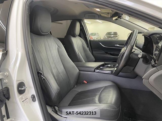 Toyota Mirai 2021-05 379230-17