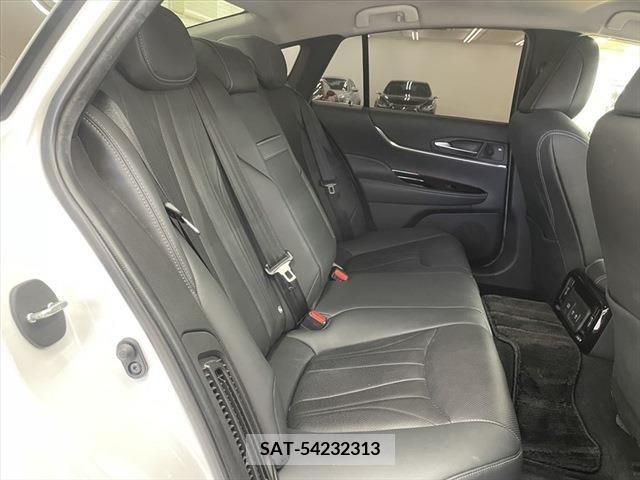 Toyota Mirai 2021-05 379230-18