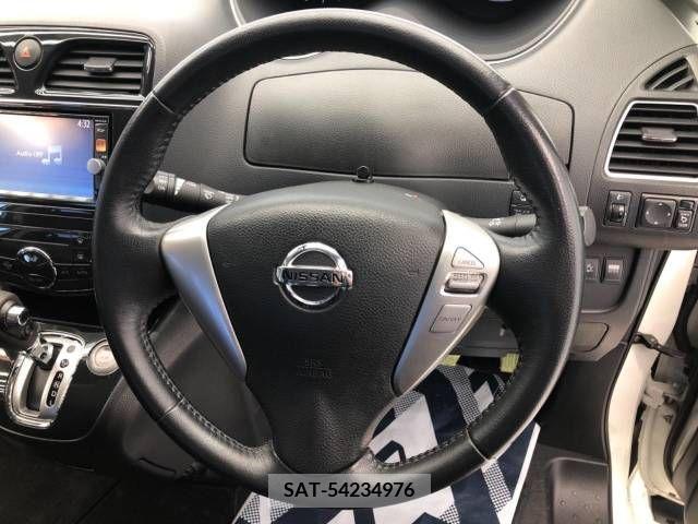 Nissan SERENA 2011-07 327857-11