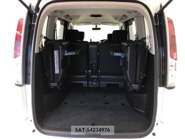 Nissan SERENA 2011-07 327857-10