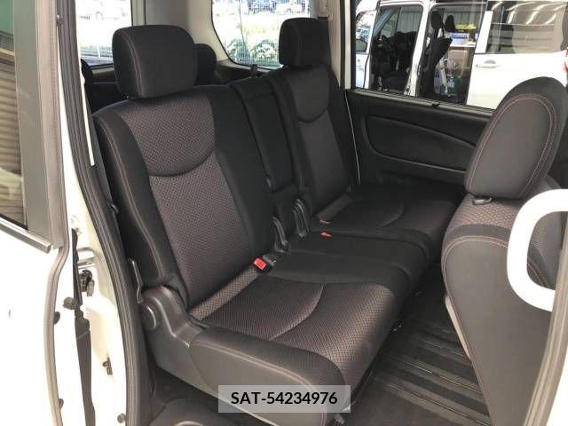 Nissan SERENA 2011-07 327857-8