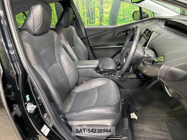 Toyota PRIUS 2017-03 322404-8