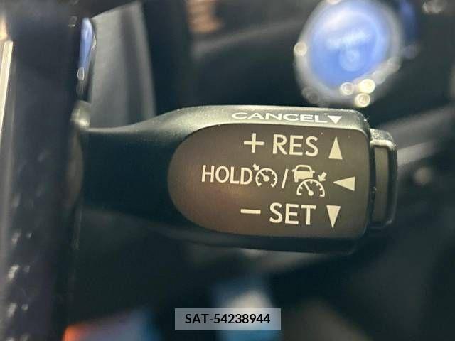 Toyota PRIUS 2017-03 322404-4