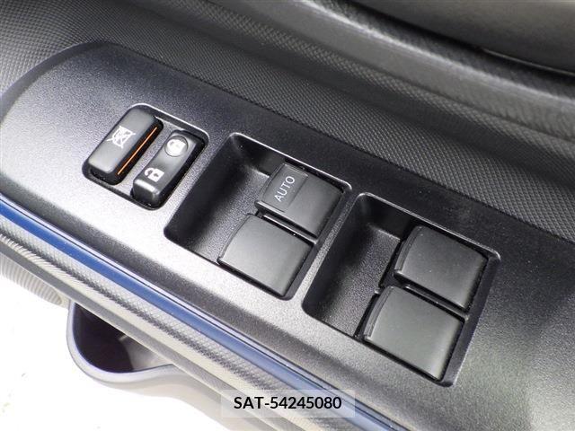 Toyota AQUA 2017-08 314311-4