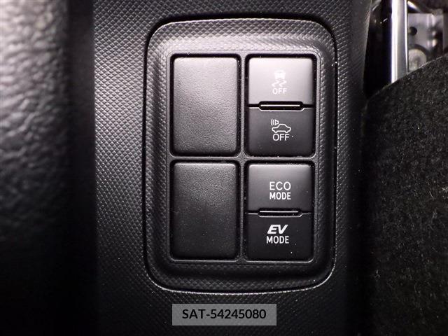 Toyota AQUA 2017-08 314311-11