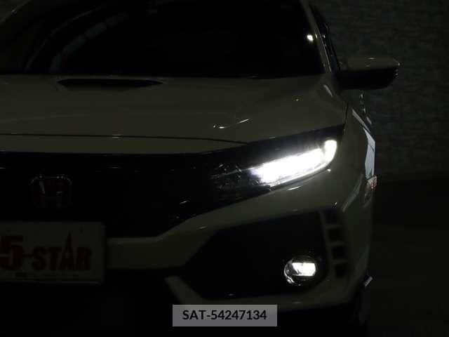 Honda CIVIC 2018-03 341838-14