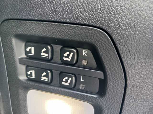 Lexus LX 2020-08 5701-26