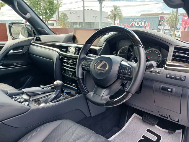 Lexus LX 2020-08 5701-9