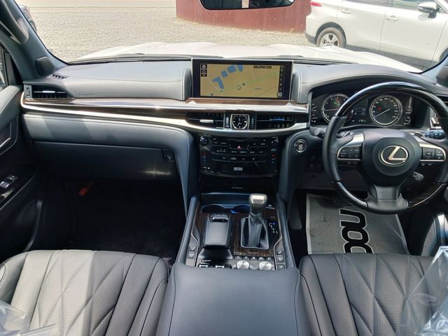Lexus LX 2020-08 5701-7