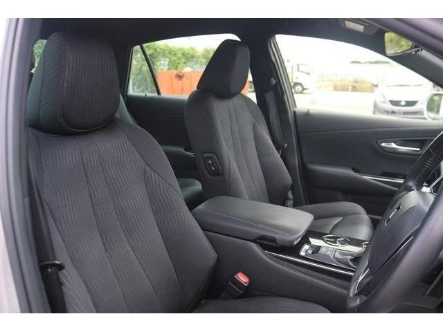 Toyota CROWN SEDAN 2018-07 7251-10
