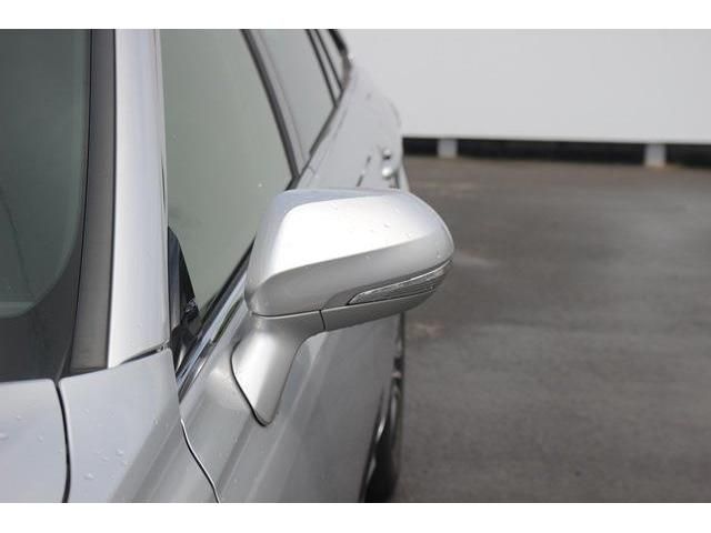 Toyota CROWN SEDAN 2018-07 7251-6