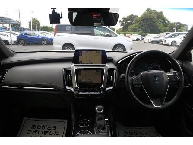 Toyota CROWN SEDAN 2018-07 7251-12