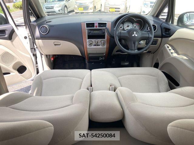Mitsubishi COLT 2009-10 344207-5