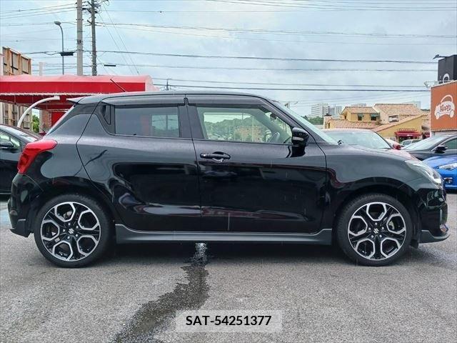 Suzuki SWIFT 2019-12 330086-13