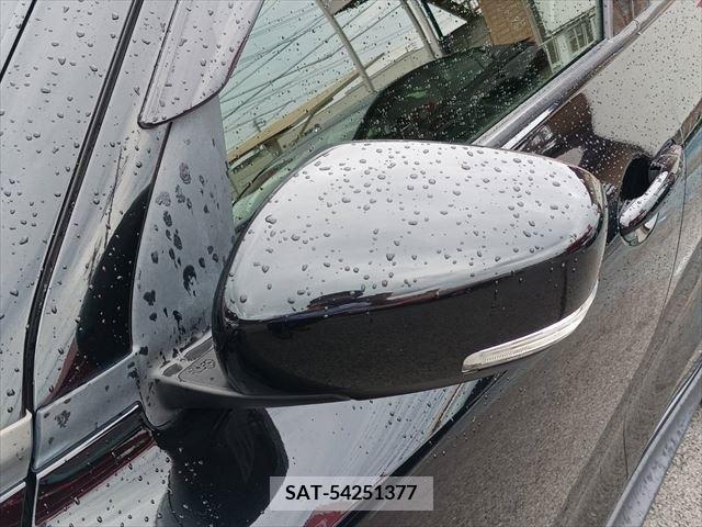 Suzuki SWIFT 2019-12 330086-22