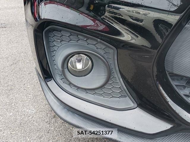 Suzuki SWIFT 2019-12 330086-21