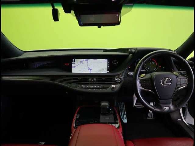 Lexus LS 2018-03 12583-2