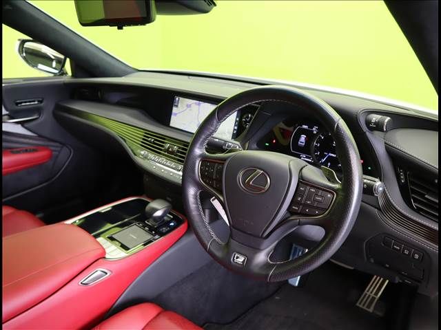 Lexus LS 2018-03 12583-18