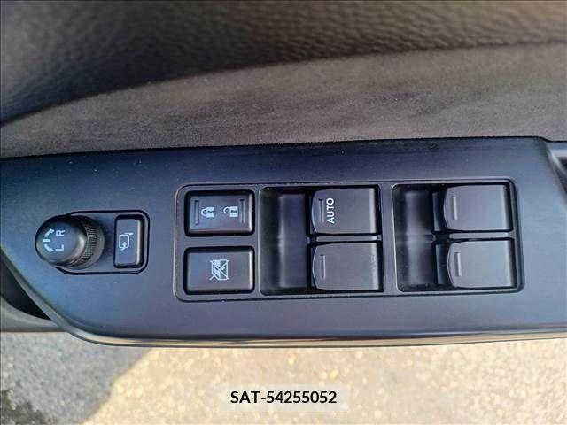 Suzuki SWIFT 2015-03 327955-23