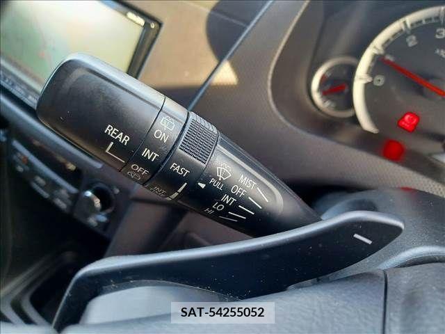 Suzuki SWIFT 2015-03 327955-18