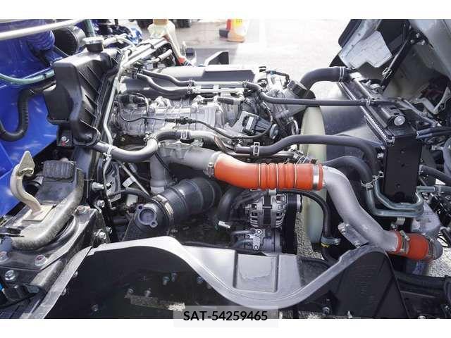 Mitsubishi CANTER 2023-06 211265-12