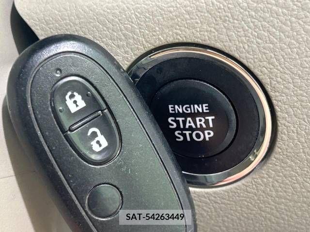 Suzuki SPACIA 2015-01 368497-6