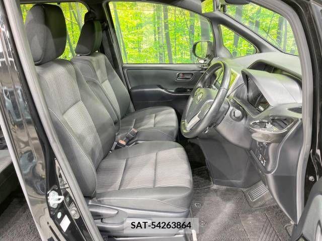 Toyota VOXY 2017-09 321540-11