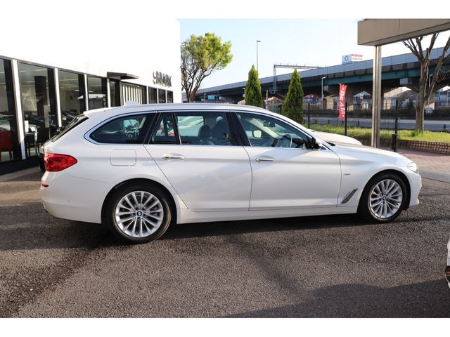 Bmw 5 SERIES 2017-08 2614-3