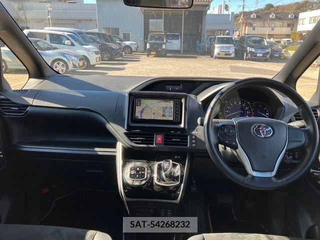 Toyota VOXY HYBRID 2021-03 289344-2