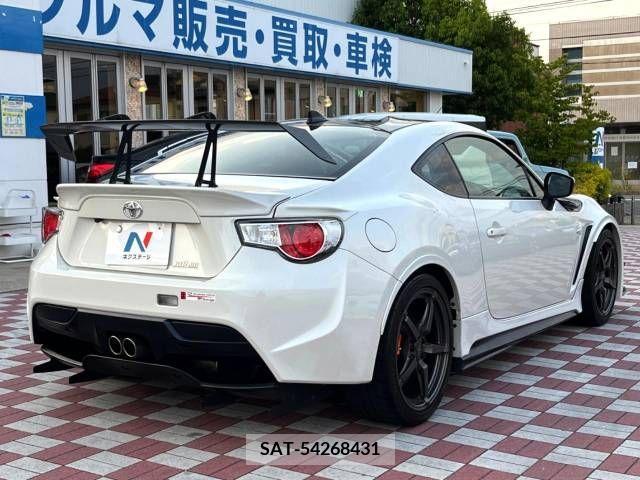 Toyota 86 2015-02 321153-17