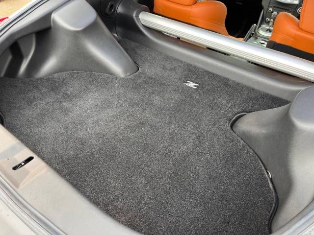 Nissan FAIRLADY Z 2013-01 184083-11