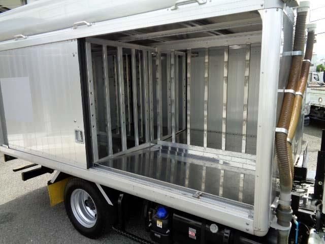 Isuzu ELF TRUCK 2020-11 8905-19