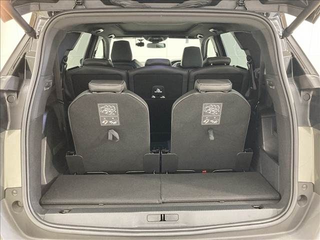 Peugeot 5008 2017-11 20783-10