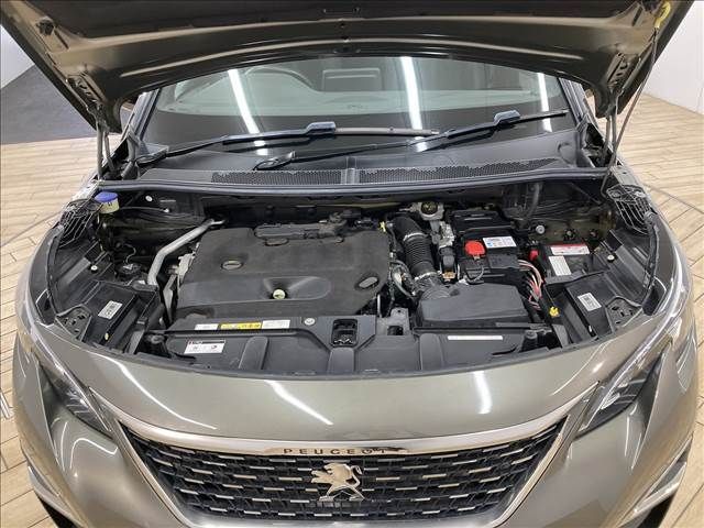 Peugeot 5008 2017-11 20783-19