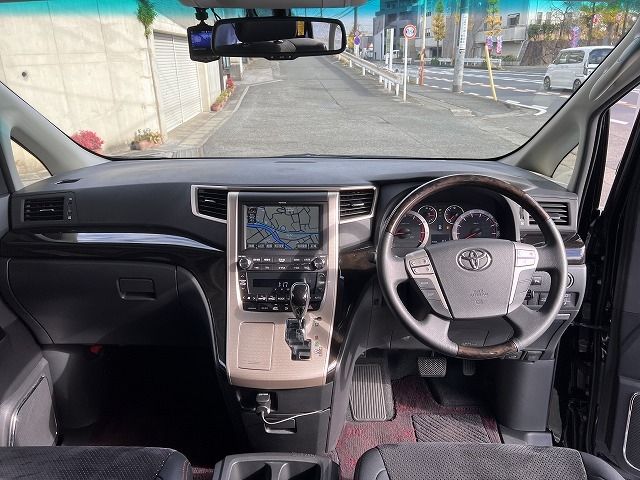 Toyota VELLFIRE 2014-01 187902-1