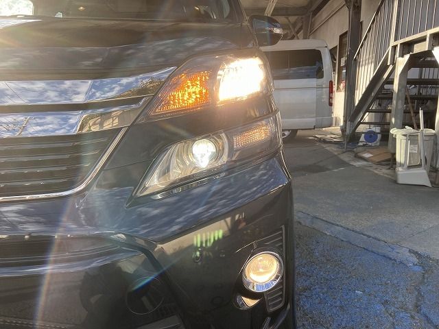 Toyota VELLFIRE 2014-01 187902-22