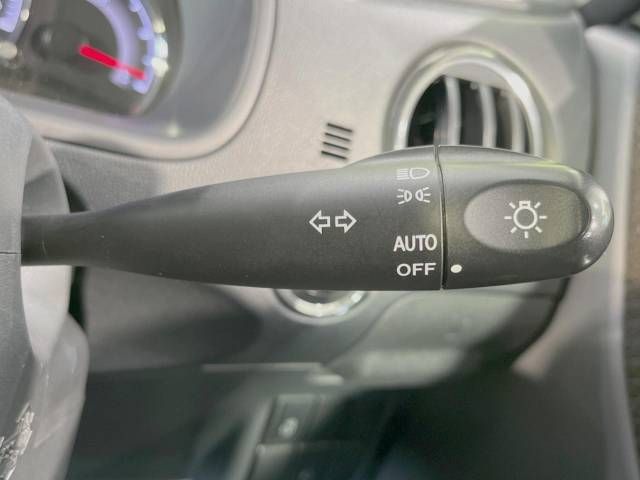 Nissan ROOX 2010-12 7198-7