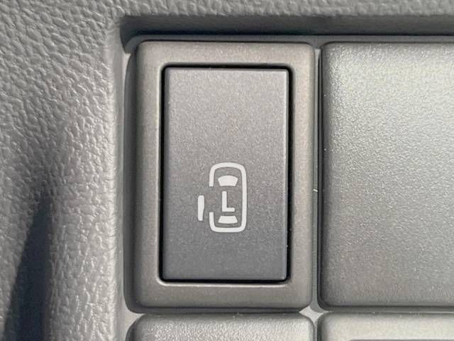 Nissan ROOX 2010-12 7198-3