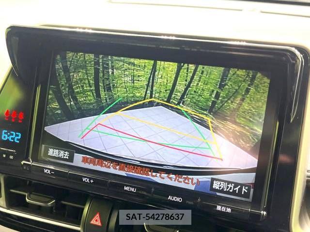 Toyota C-HR 2017-06 322983-3