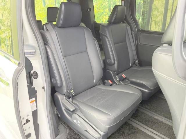 Toyota ESQUIRE 2019-08 193511-9