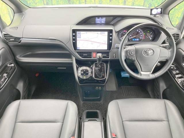 Toyota ESQUIRE 2019-08 193511-1
