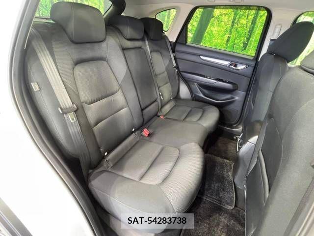 Mazda CX-5 2018-03 265808-9