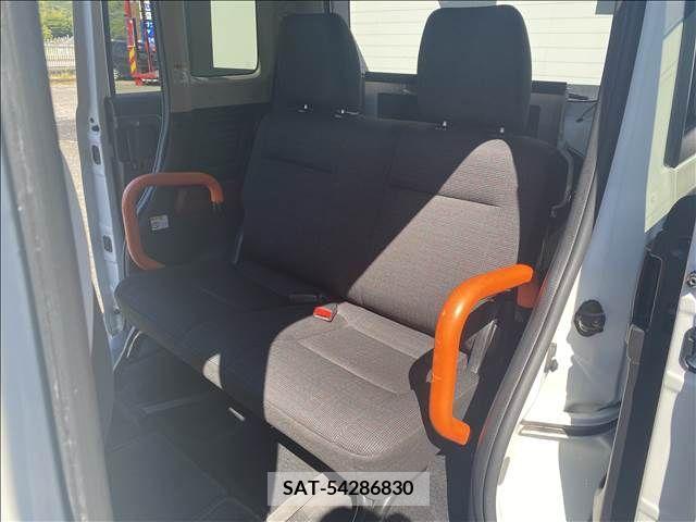 Suzuki SPACIA 2019-03 285671-14