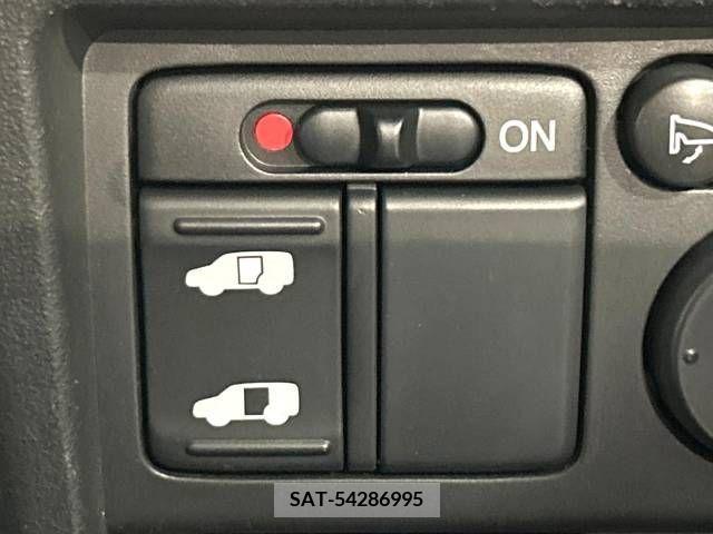 Honda FREED 2010-06 302812-2