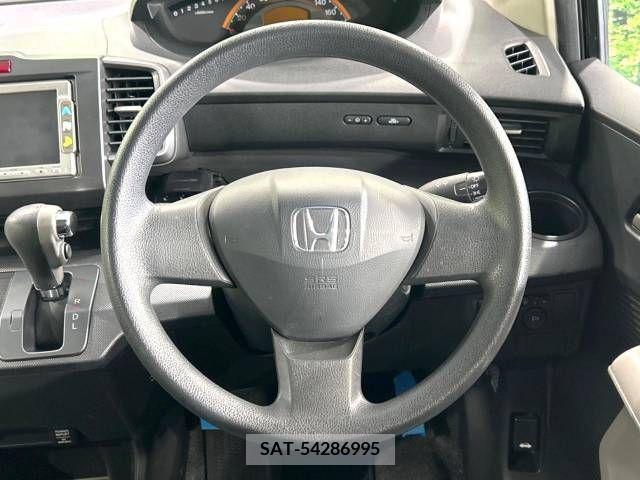 Honda FREED 2010-06 302812-12