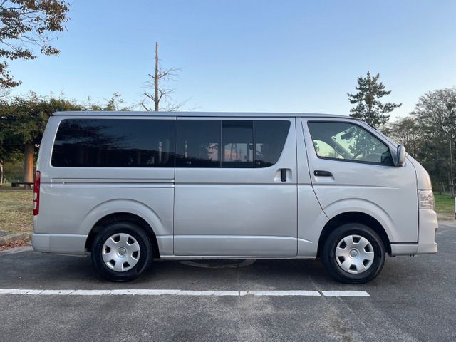 Toyota HIACE VAN 2010-08 19206-8