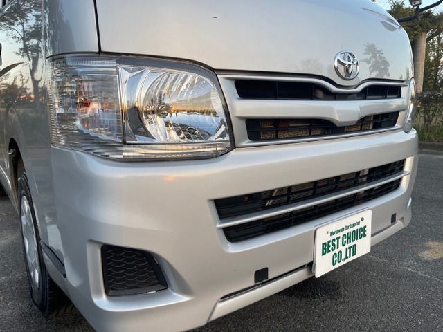 Toyota HIACE VAN 2010-08 19206-15