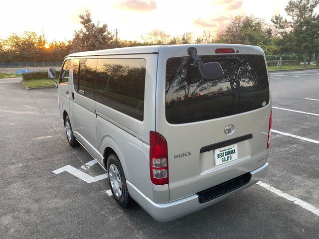 Toyota HIACE VAN 2010-08 19206-13