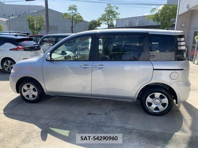 Toyota SIENTA 2010-02 344254-28
