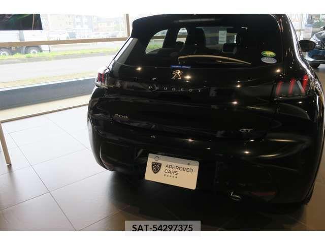 Peugeot 208 2022-12 317410-2